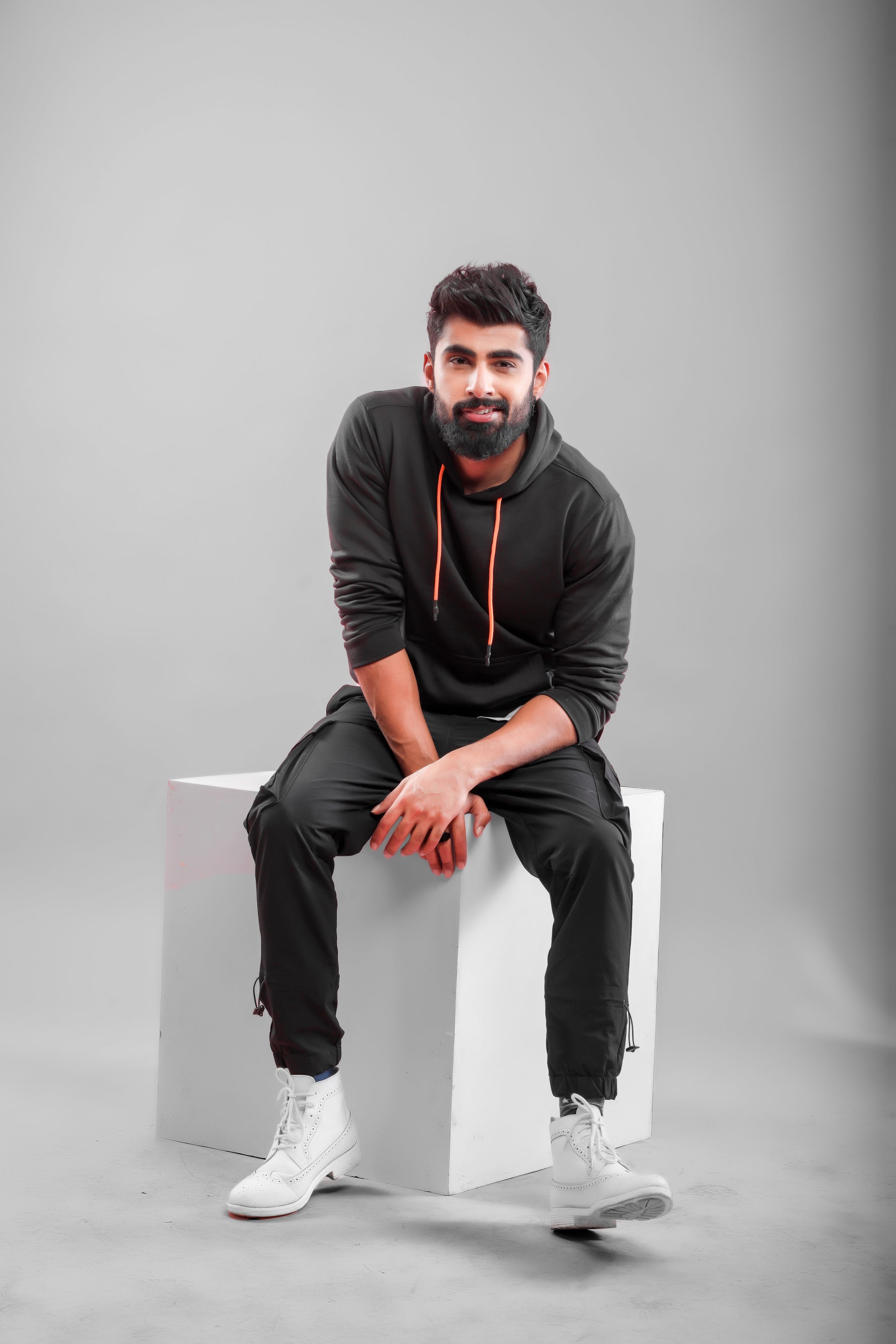 Hoodie - Burry Black Unisex